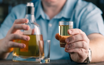 Лечение алкоголизма без кодировки - клиника Угодие