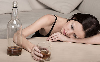 Изображение 1 - Лечение женского алкоголизма - клиника Угодие