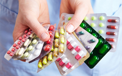 Гепатопротекторы и другие лекарства назначают в таблетированной форме