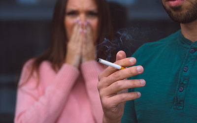Вред сигаретного дыма для окружающих - клиника Угодие